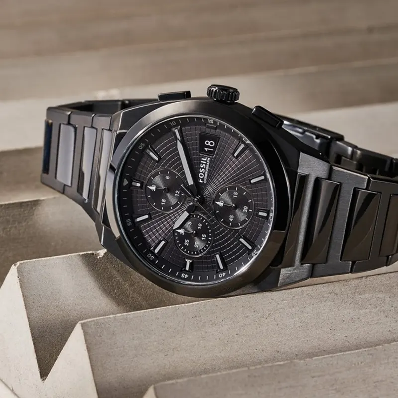 Fossil Everett Chronograph Black Dial Men's Watch- FS5797